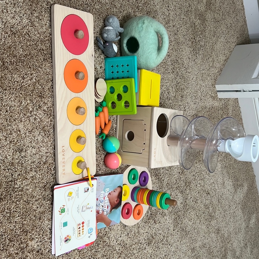 Lovevery The Babbler complete set